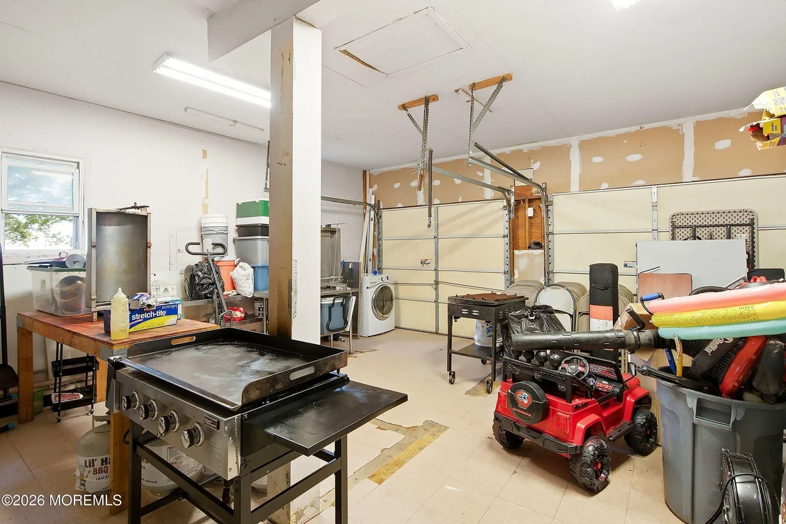 Photo of 2115 Cedarview Drive