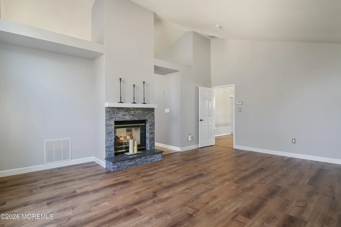 Photo of 22 Fairway Boulevard