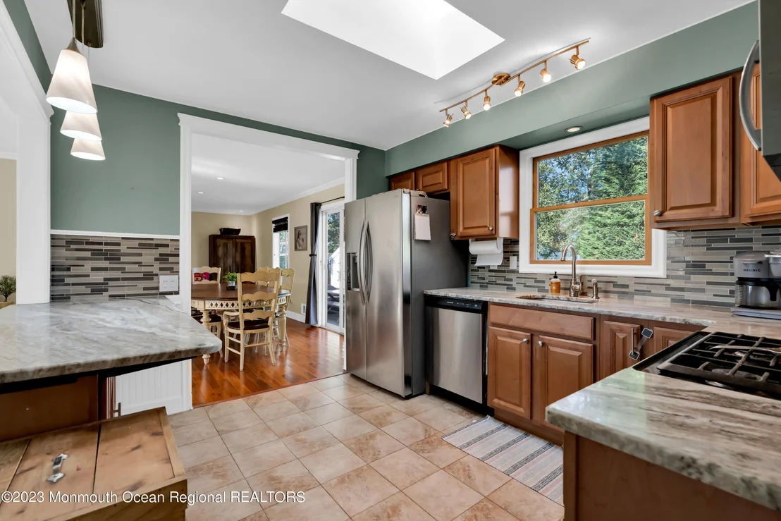 Photo of 1435 Flintoft Avenue