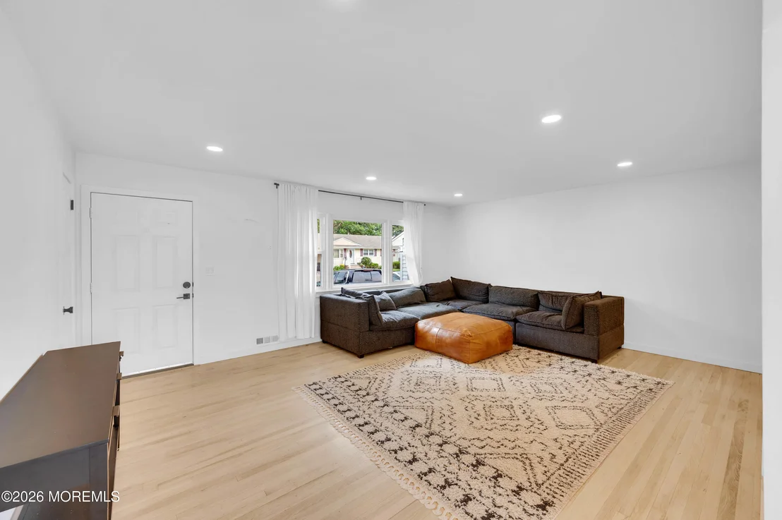 Photo of 406 Midstreams Road