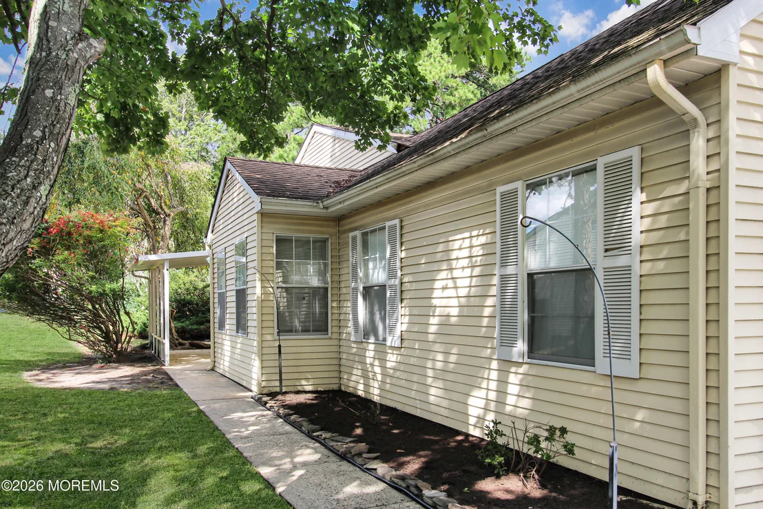 Photo of 8A Quincy Drive