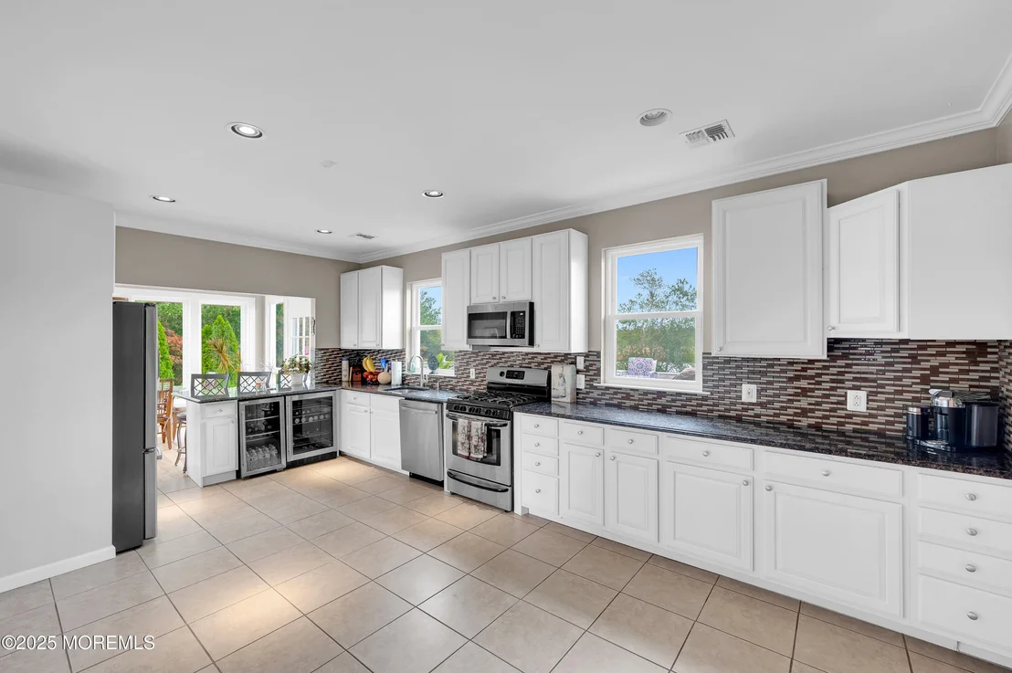 Photo of 741 S River Drive