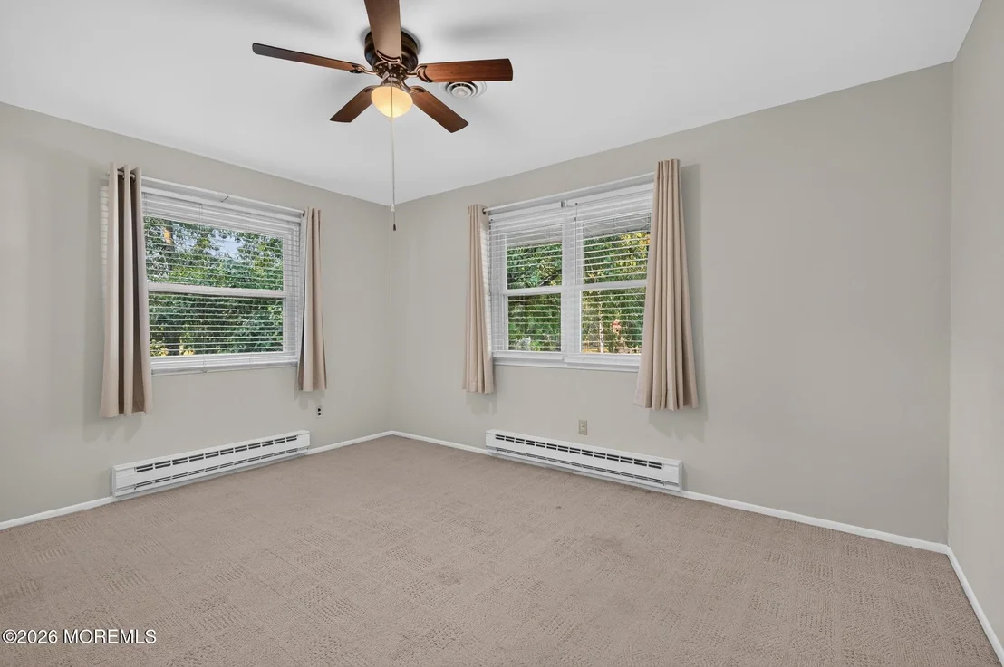 Photo of 11 Kentucky Way
