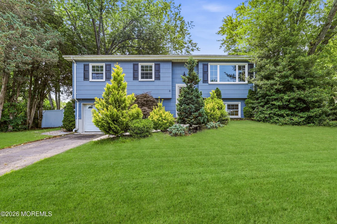Photo of 5 Dogwood Drive