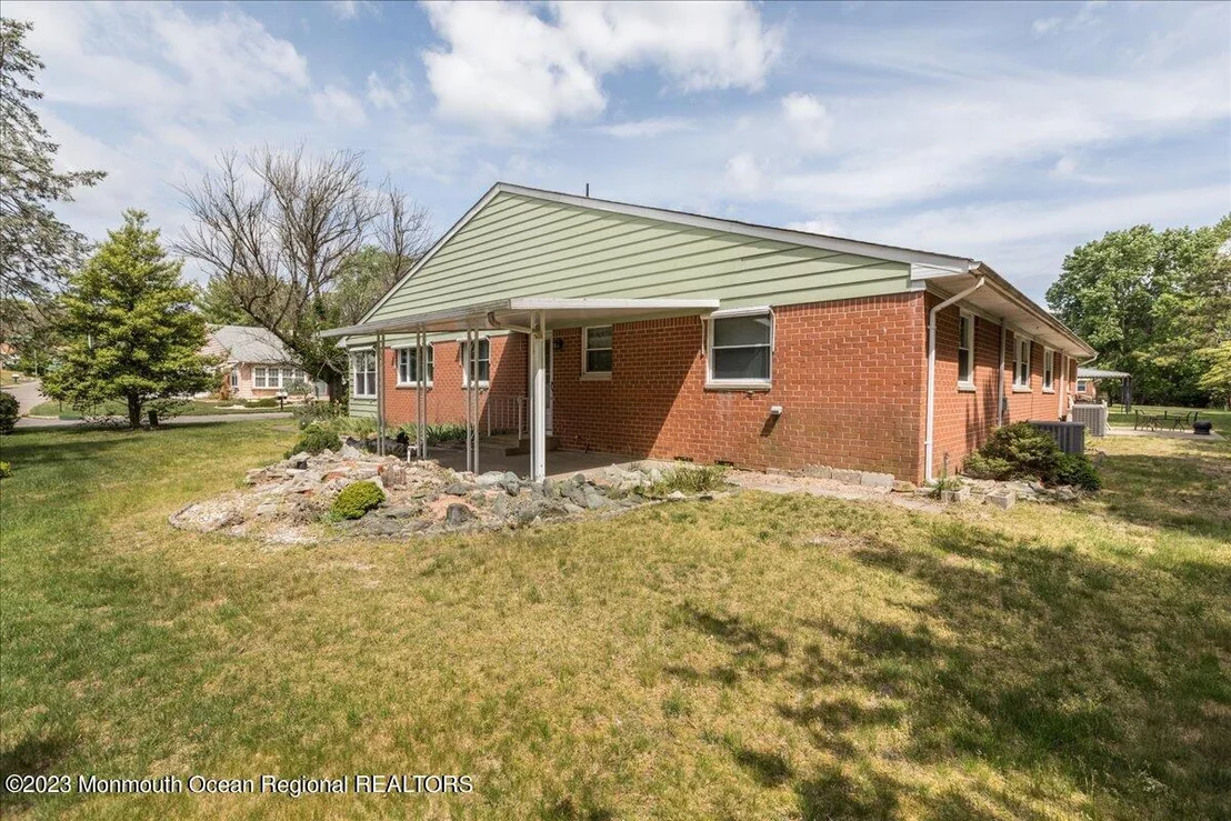 Photo of 12 B Franklin Lane