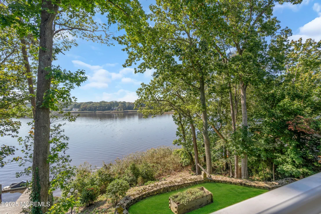 Photo of 2403 Riverside Terrace