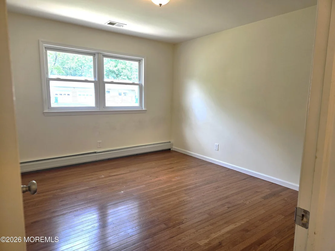 Photo of Unit B at 17 Dixie Lane