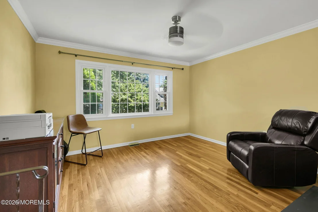 Photo of 49 Manitto Place