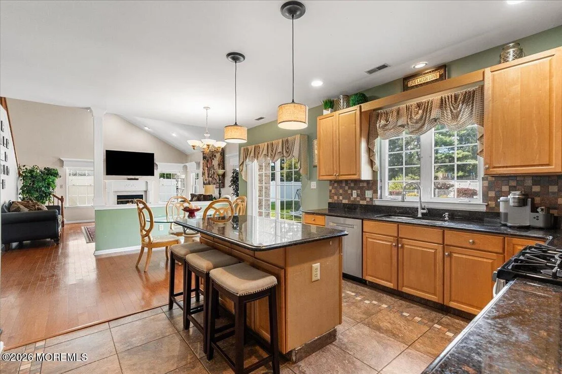 Photo of 25 Paceview Drive
