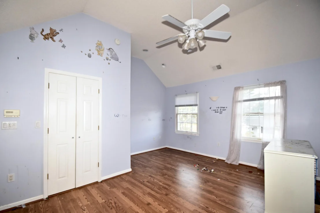 Photo of 1671 Joffre Road