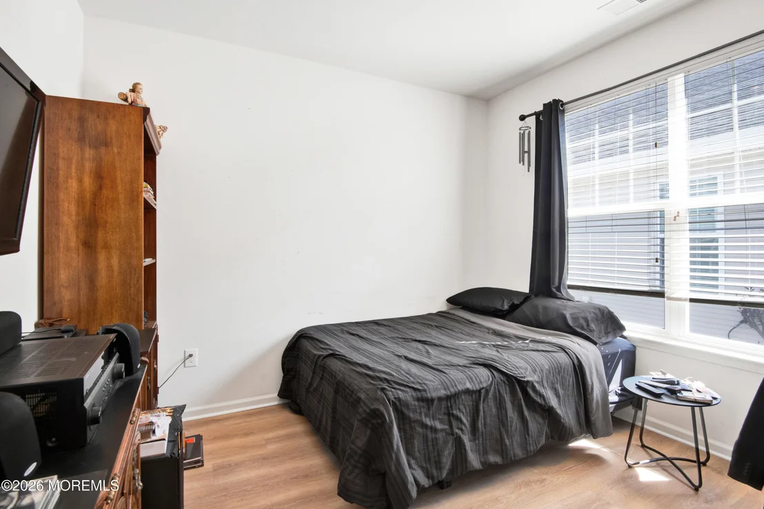 Photo of 31 Heath Lane
