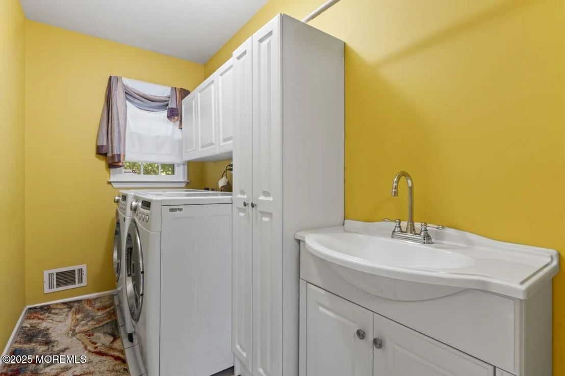 Photo of 3 Winthrop Drive