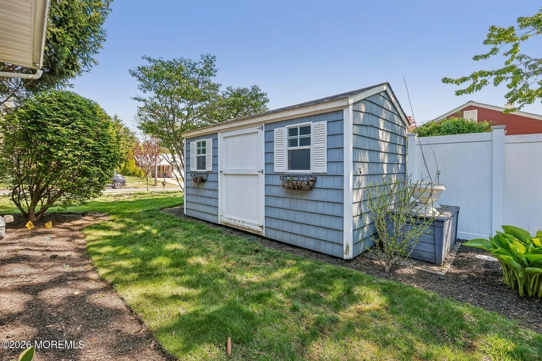 Photo of 1700 Maxwell Drive