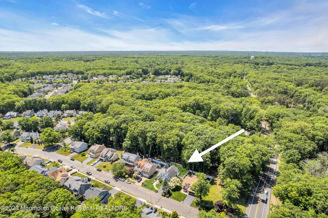 Photo of 7 Spruce Hollow Drive