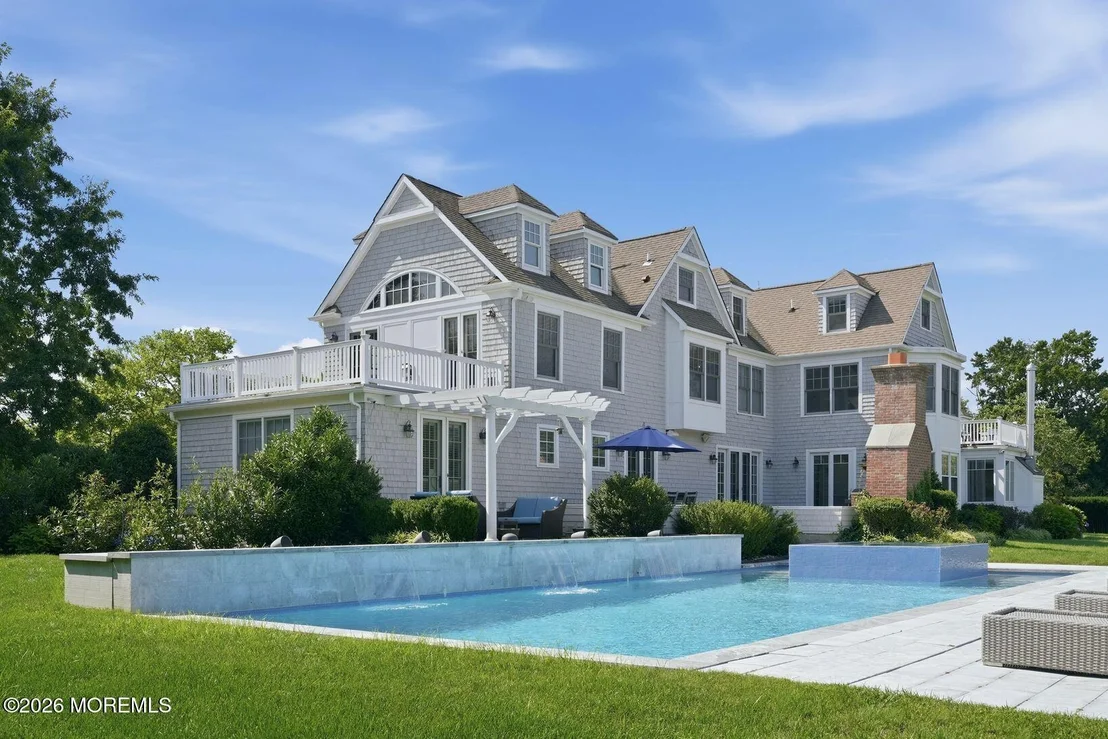 Photo of 13 Rivers Edge Drive