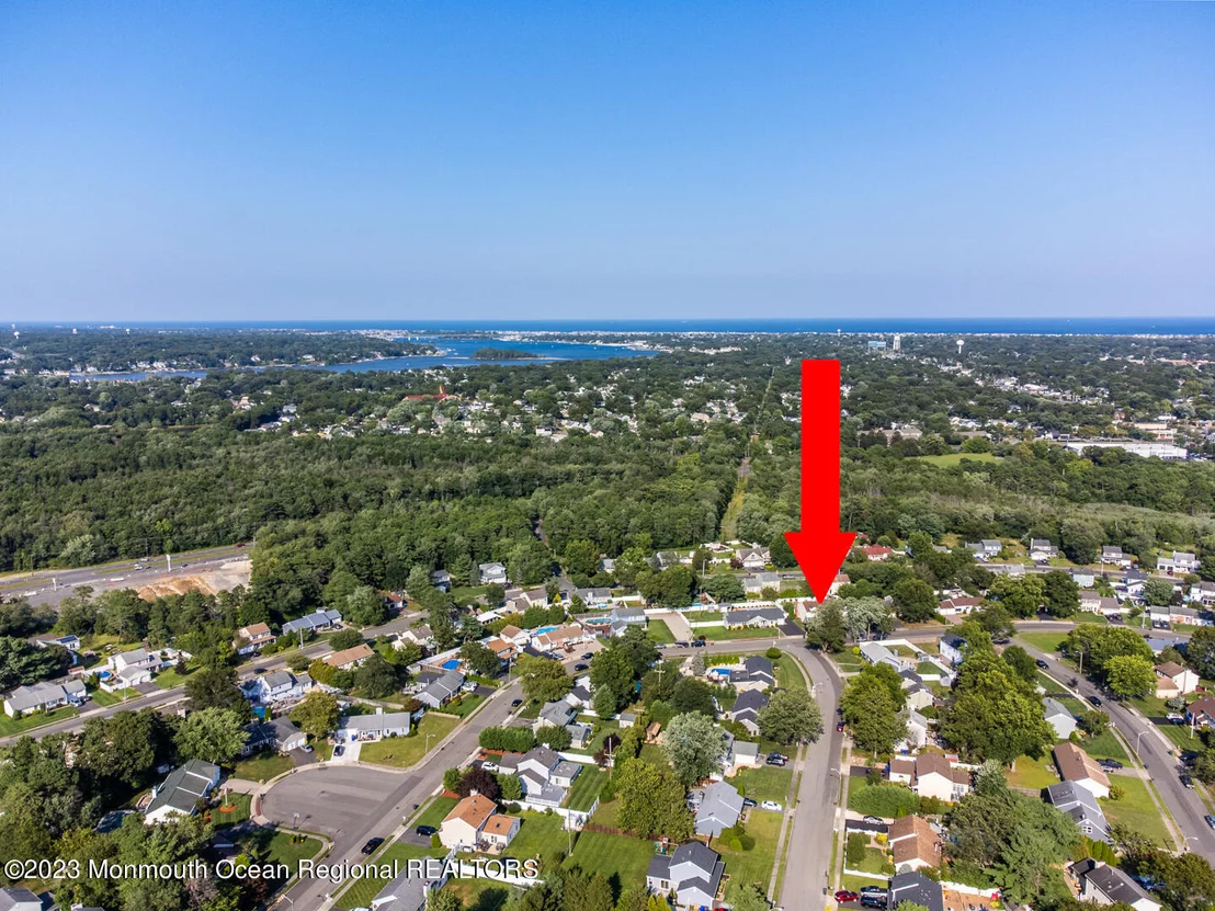 Photo of 74 Oak Knoll Drive