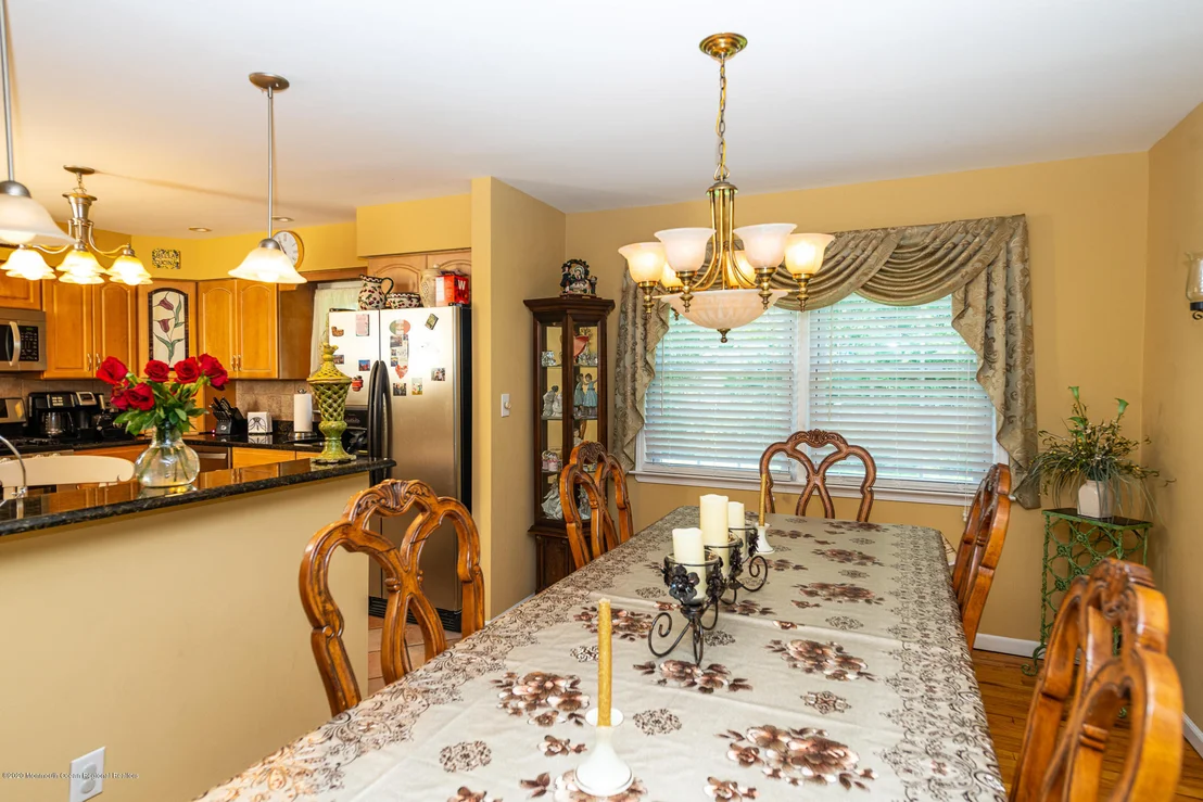 Photo of 220 Colonial Drive