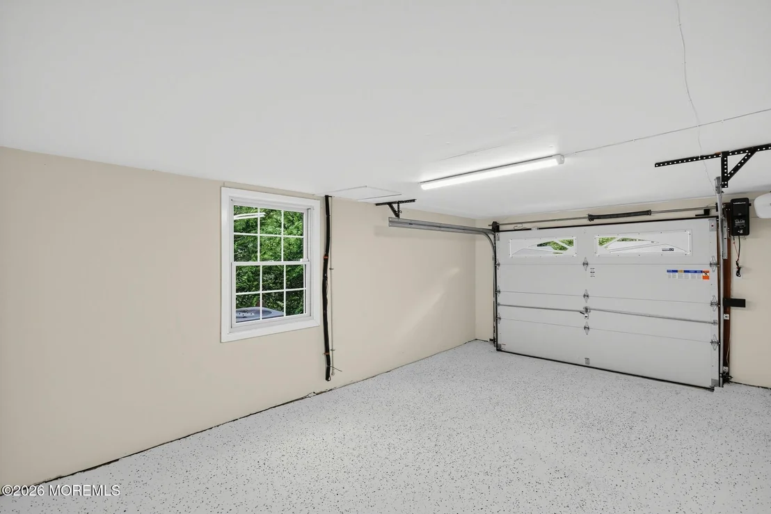 Photo of 95 Warren Drive