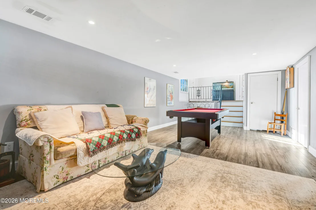 Photo of 558 Green Lane