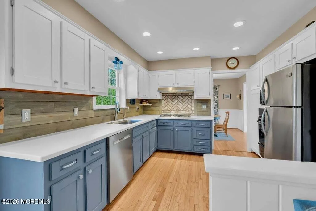 Photo of 100 Mohegan Road