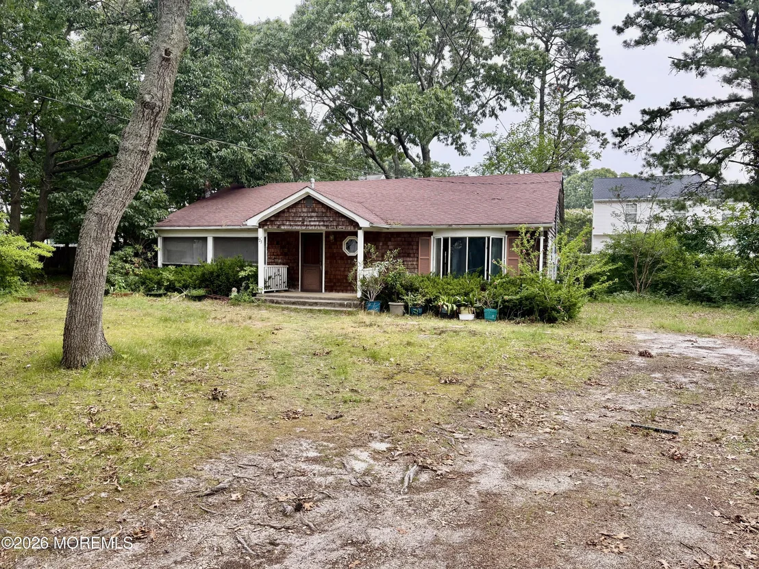 Photo of 123 Algonquin Trail