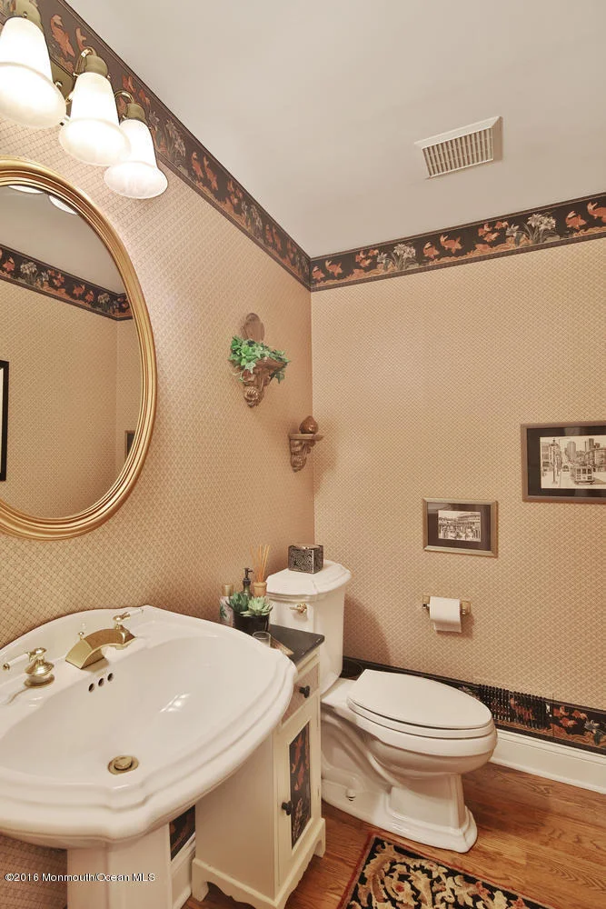 Photo of 1409 Crabapple Drive