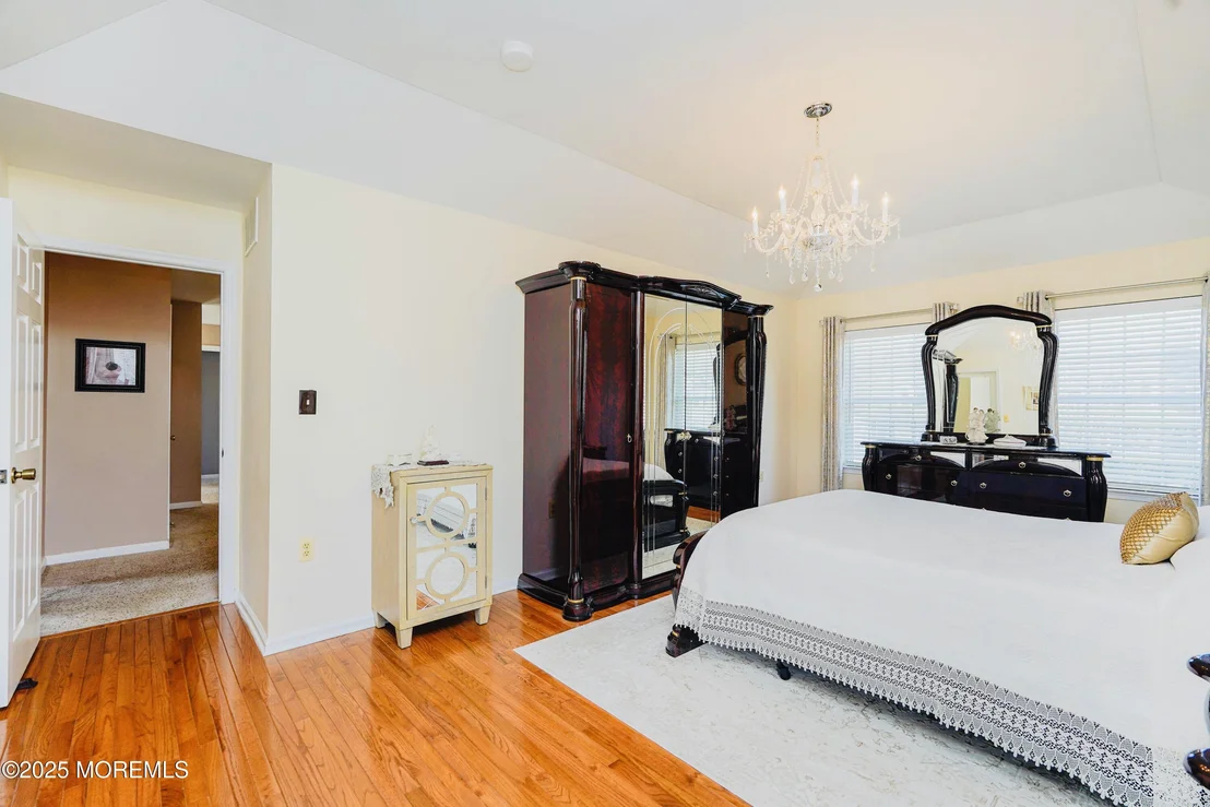 Photo of 19 Summerhill Avenue