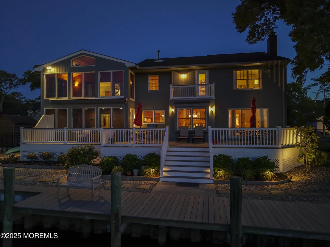 Photo of 560 Midwood Drive