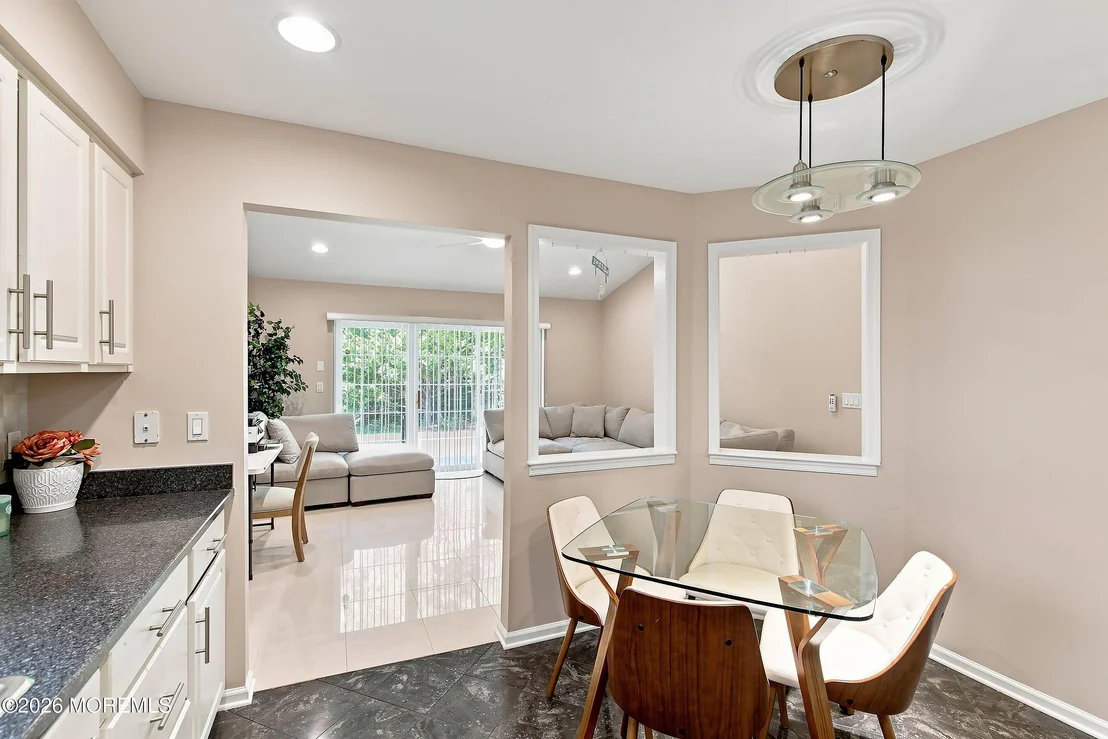 Photo of 64 Merion Lane