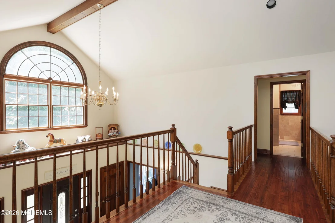 Photo of 1908 Shadowbrook Drive
