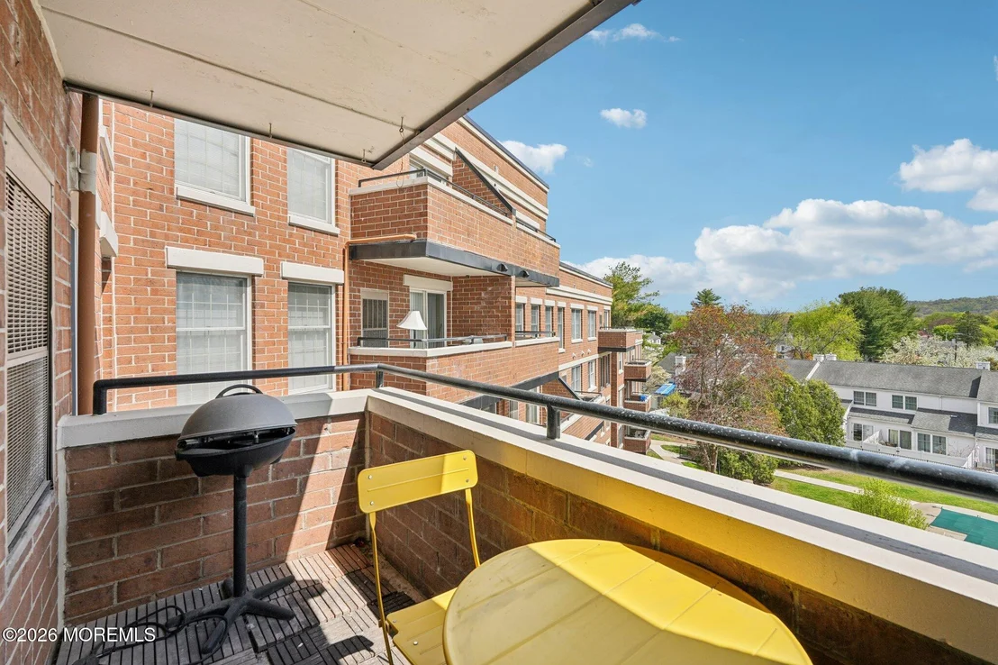 Photo of 44 Iron Forge Square