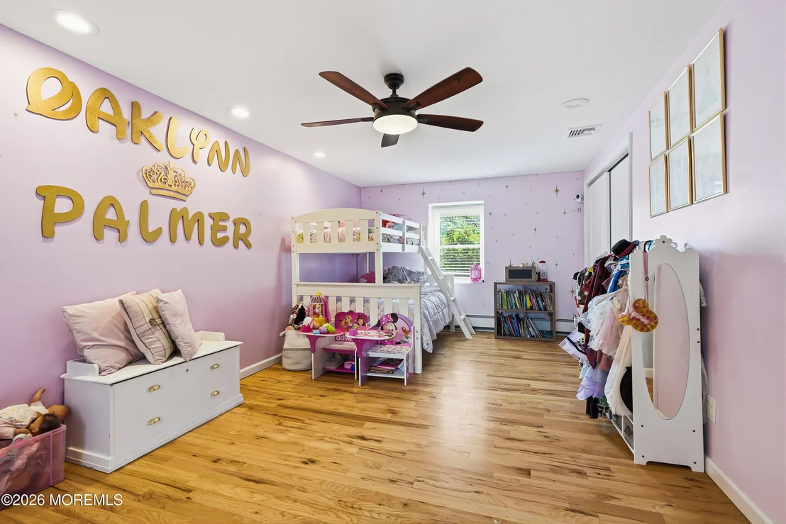 Photo of 1437 Jay Street