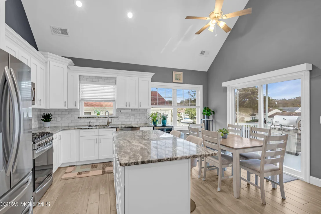 Photo of 1131 Beach Boulevard