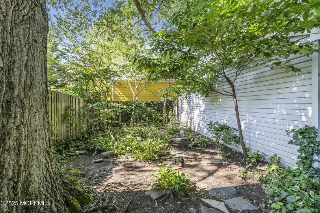Photo of 69 Maple Place
