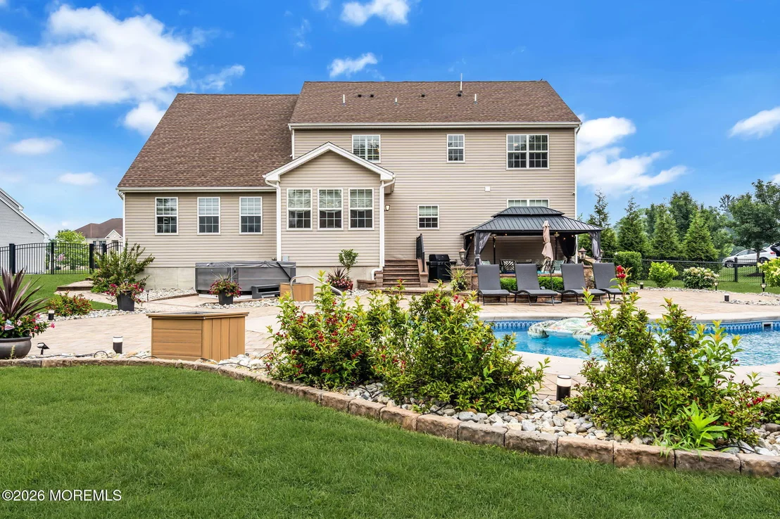 Photo of 12 Whispering Grove Boulevard