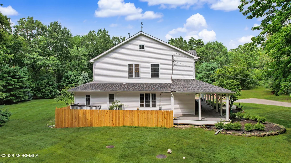 Photo of 700 Wright Debow Road