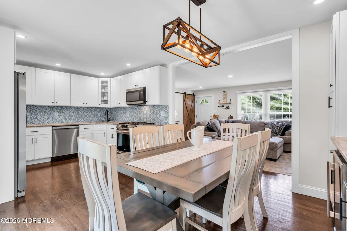 Photo of 417 Chestnut Drive