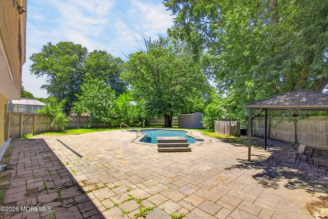 Photo of 6 Fieldstone Lane