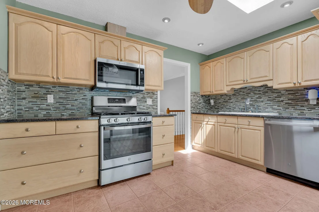 Photo of 205 Arizona Drive