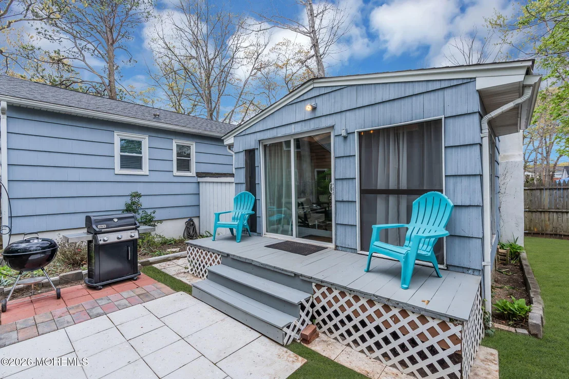 Photo of 704 Barberry Drive