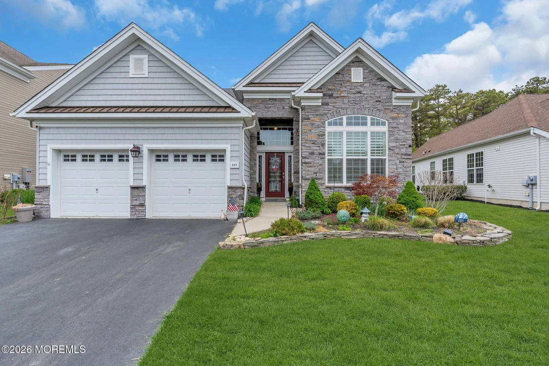 Photo of 185 Arborridge Drive