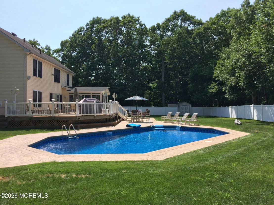 Photo of 18 Peach Tree Street