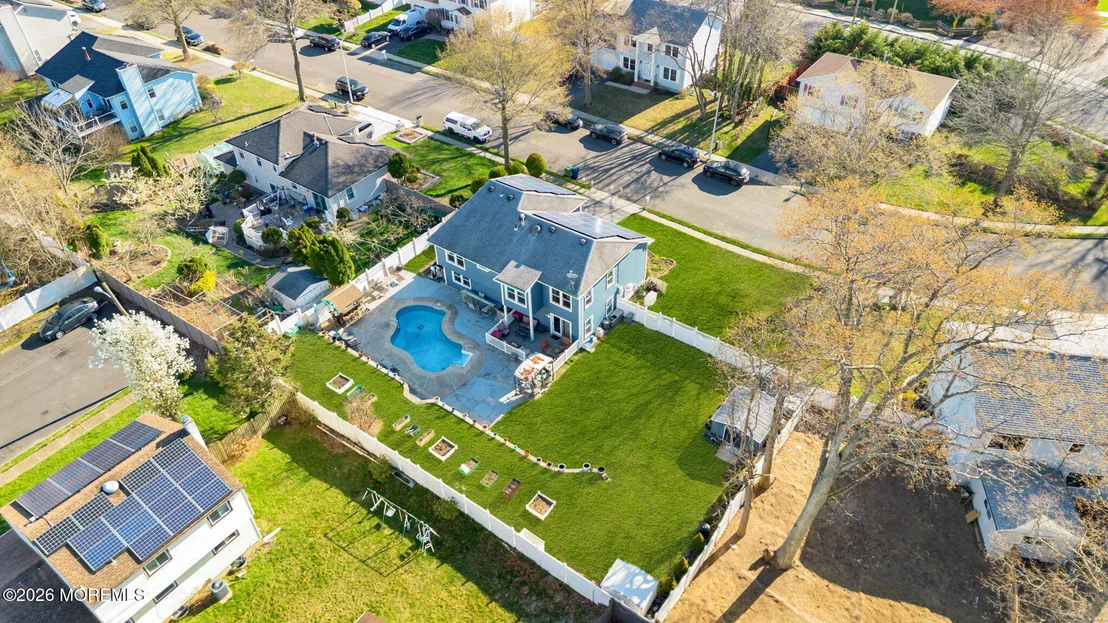 Photo of 522 Woolley Drive