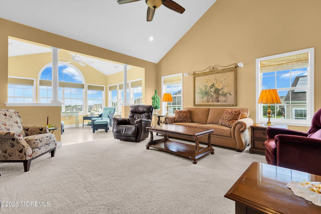 Photo of 4 Bay Head Court