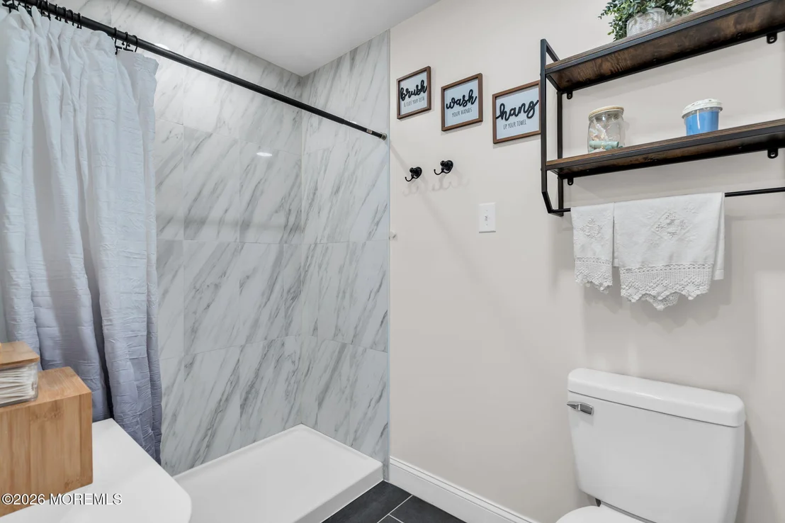 Photo of 417 Chestnut Drive