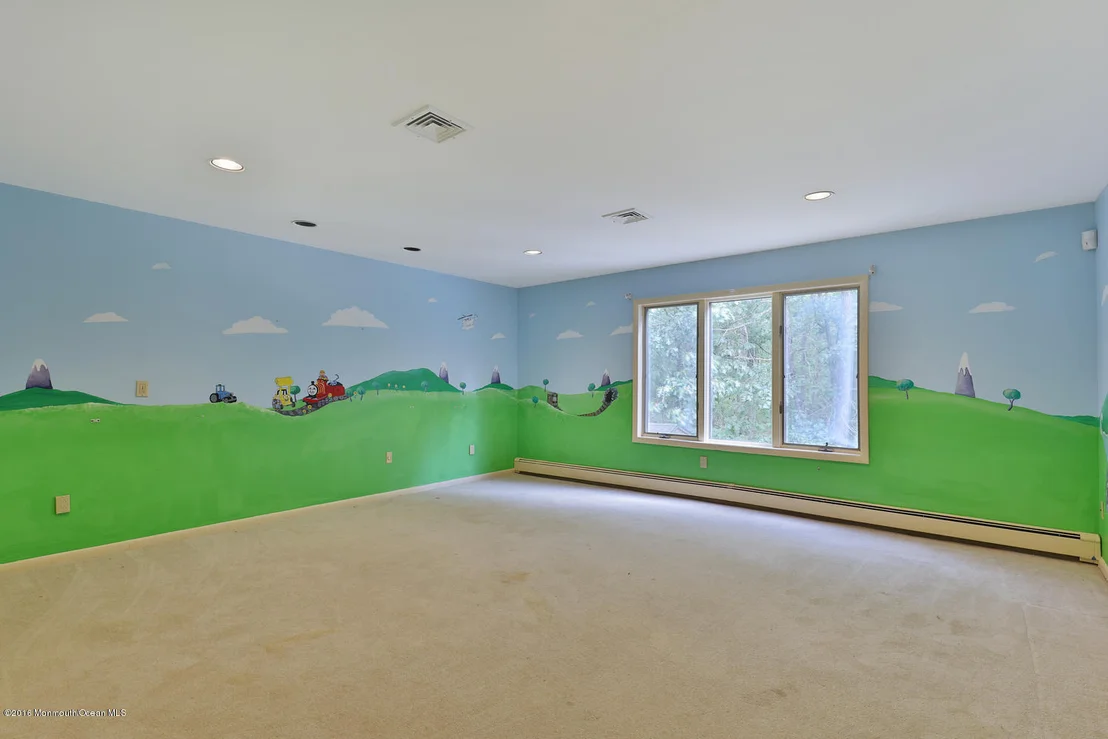 Photo of 2114 Shadowbrook Drive