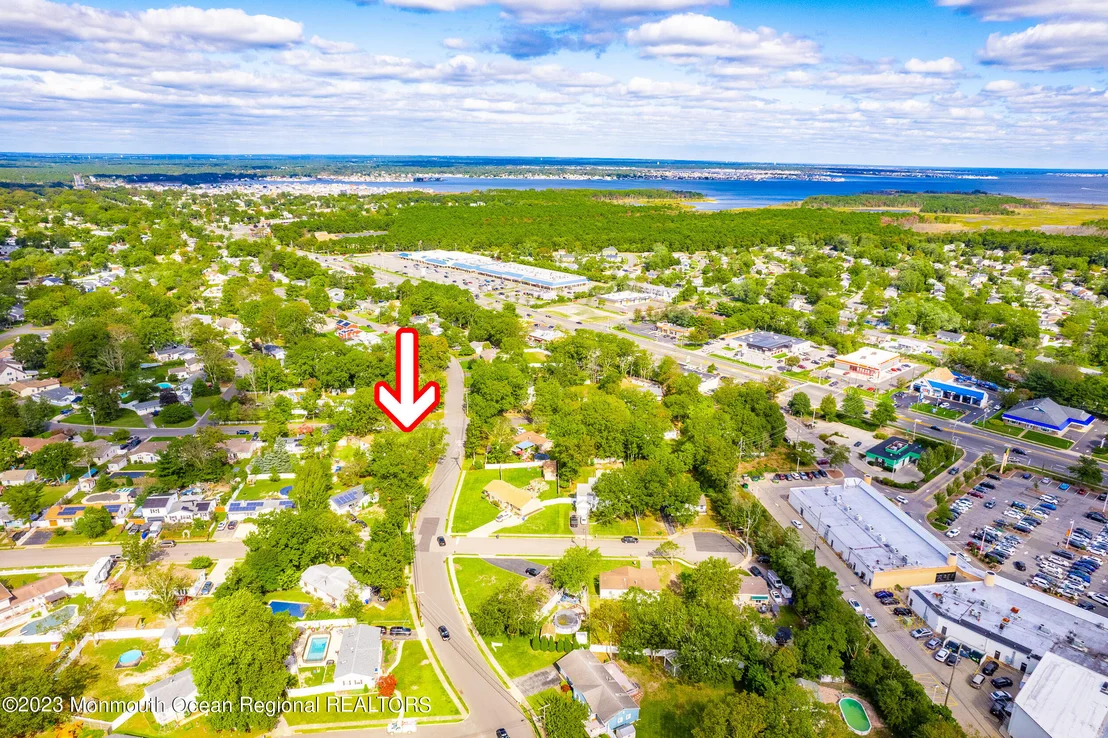 Photo of 1147 Overlook Drive