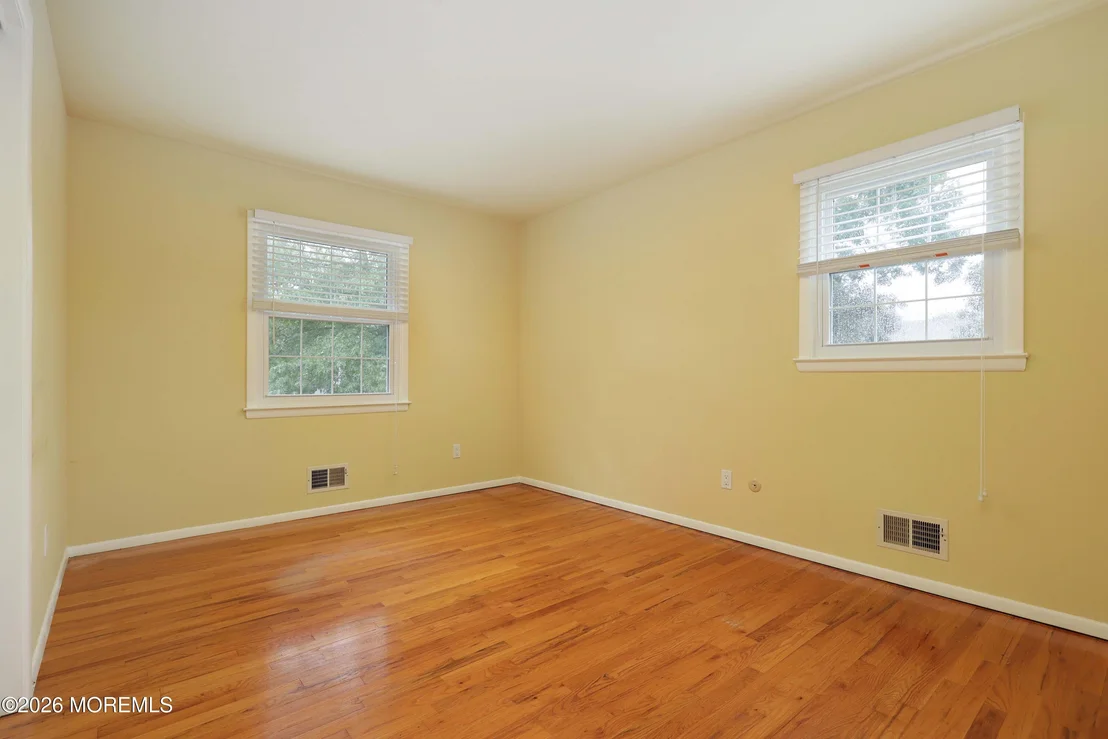 Photo of 514 Oakview Drive