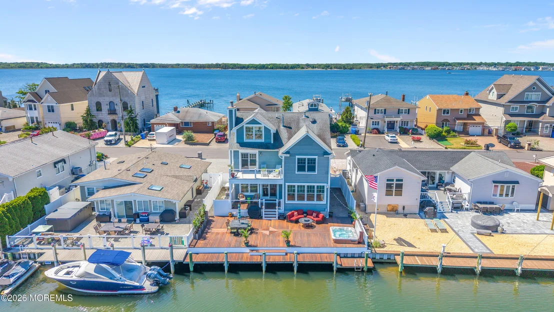 Photo of 226 Bay Stream Drive