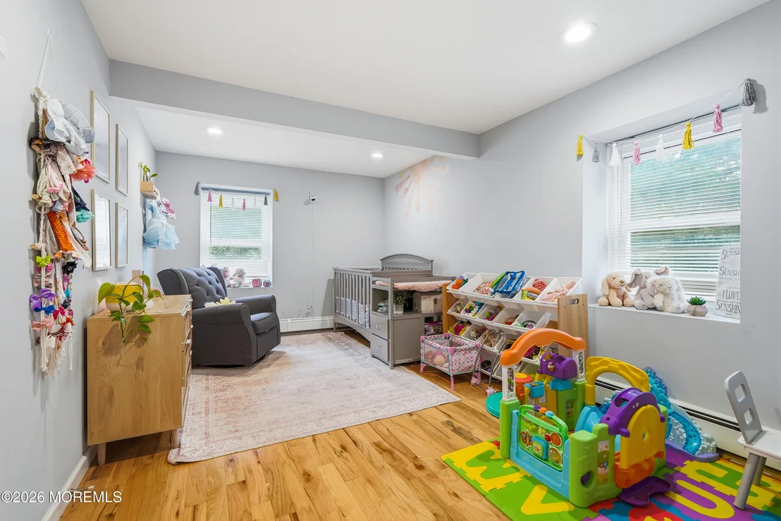 Photo of 1437 Jay Street